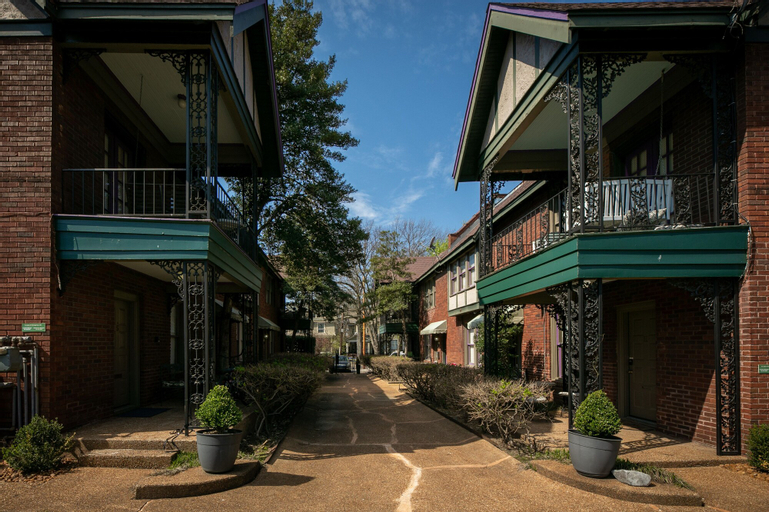 Memphis Belvedere Suites, Shelby