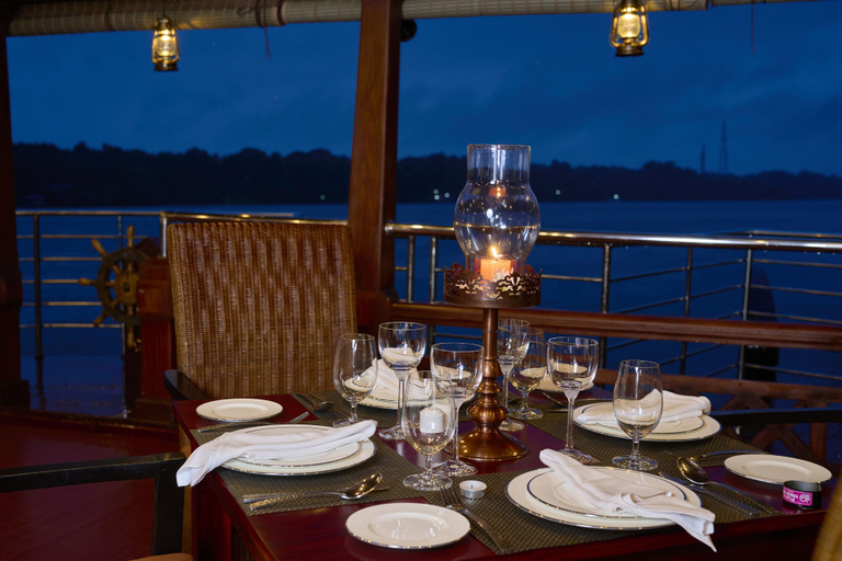 Food & Drinks 5, The Leela Ashtamudi, A Raviz Hotel, Kollam