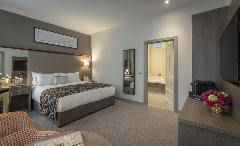 Bedroom 3, Clayton Hotel Charlemont Dublin City, Dublin