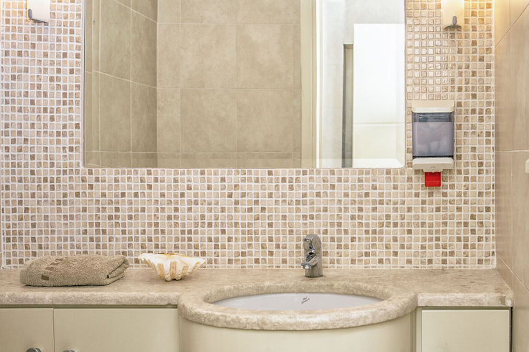 Bathroom 5, The Marble Resort, Central Greece