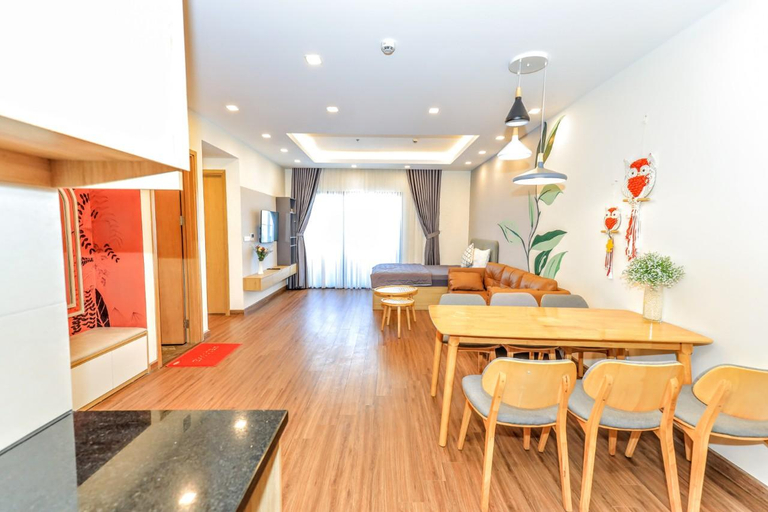 Dining Room 27