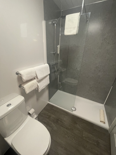 Bathroom 3, County Hotel, Cumbria
