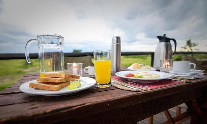 Food & Drinks 5, Kazinga Wilderness Safari Camp, Busongora