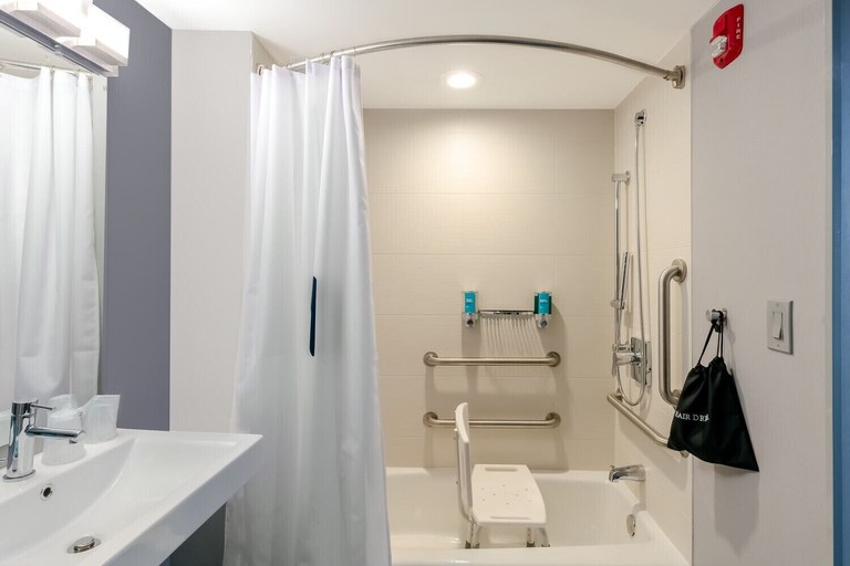 Bathroom 3, Aloft Columbia Harbison, Lexington