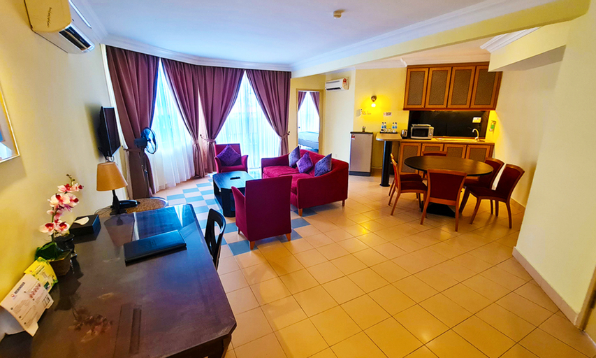 Dining Room 22