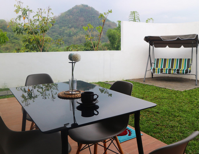 Others 2, Hannaz Villa, Malang