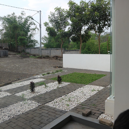 Others 5, Hannaz Villa, Malang