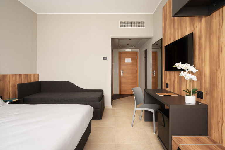 Bedroom 3, Mood Hotel, Pescara