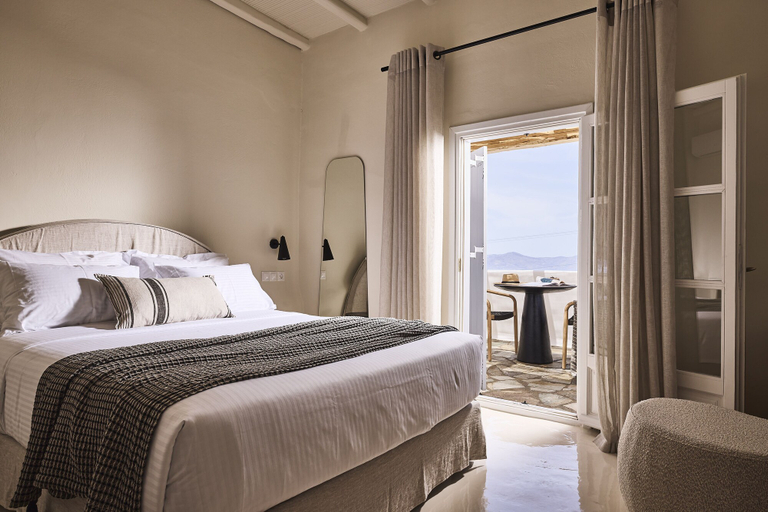 Bedroom 2, Sharm Hotel Mykonos, South Aegean