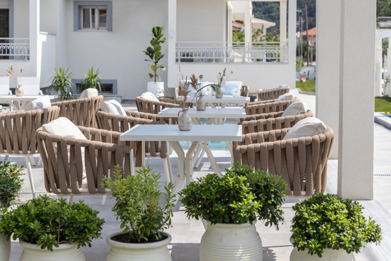 Others, Sole Mare, East Macedonia and Thrace
