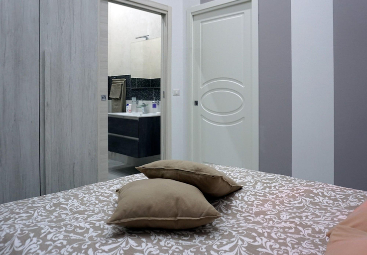Bedroom 2, B&B Vittorio Emanuele II, Foggia