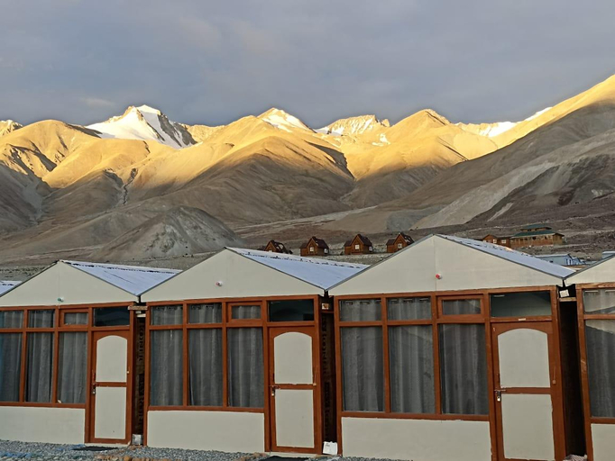 Others 5, Moonland Cottage Pangong, Leh