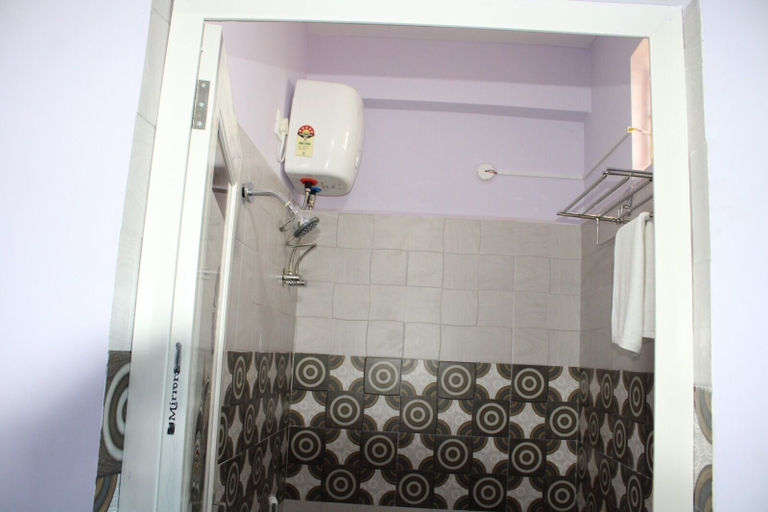 Bathroom, Tirumala Premium Homestay, Chittoor