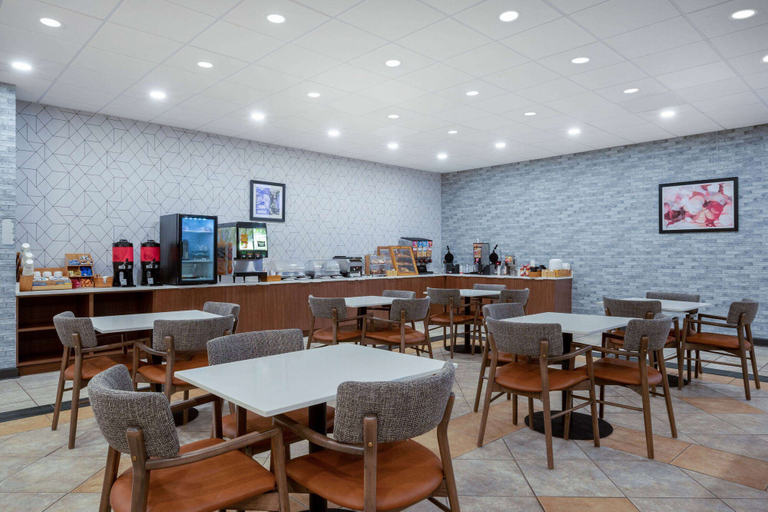 Food & Drinks 5, Wyndham Garden Columbia/Ft. Jackson, Richland