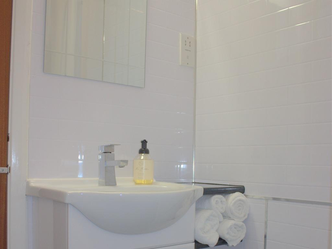 Bathroom 3, Ormsgill Inn, Cumbria