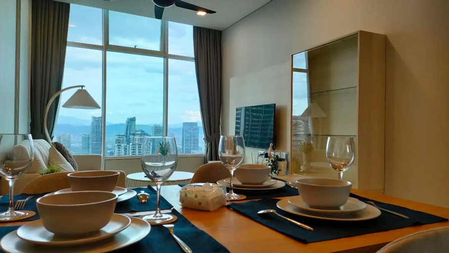 Food & Drinks 2, KLCC Homestay Vacation @ Sky Suites KLCC by Birdy Stay, Kuala Lumpur