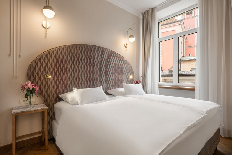 Bedroom 2, Grand Hotel Union Eurostars, Ljubljana