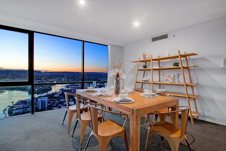 Food & Drinks 5, Circle on Cavill - WOWSTAY, Gold Coast