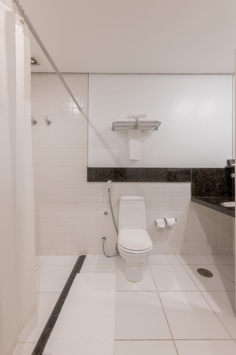 Bathroom 3, DELPLAZA Marabá São Paulo, São Paulo