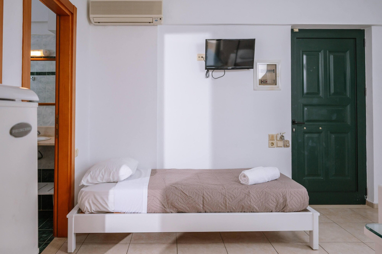 Bedroom 4, Dionysos Apartments and Studios, Crete