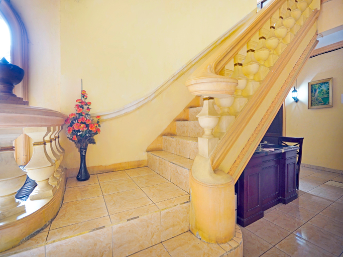 General view 5, Oyo 91390 Kost Grand Royal Elite, Surabaya