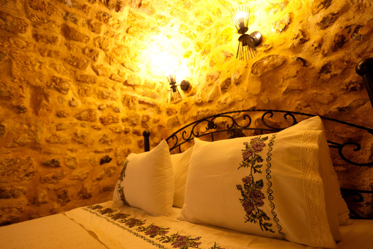 Bedroom 4, ASTARTE HOTEL, Merkez