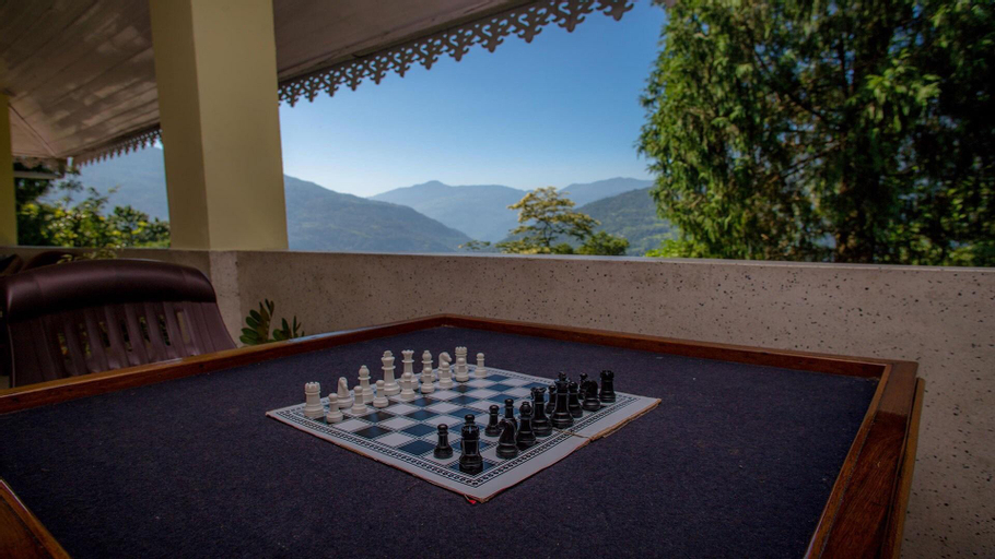 Sport & Beauty 3, La Ipsing Farm by StayVista, A heritage property in orchards with Mountain views, featuring Outdoor, East Sikkim