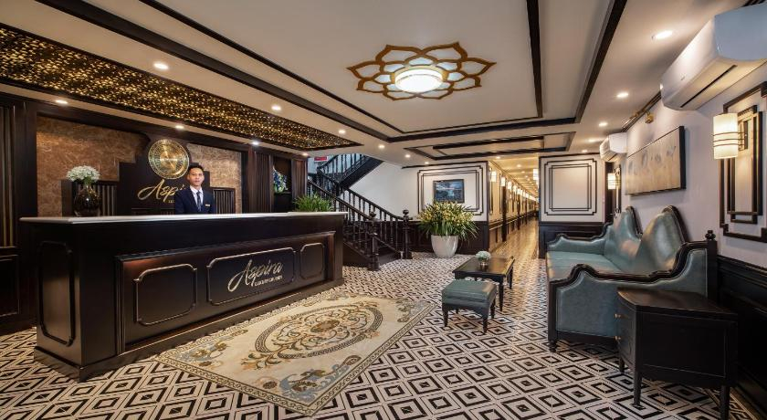 Aspira Cruises, Hoàng Mai