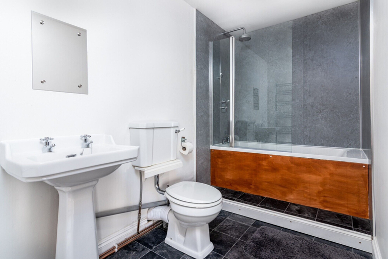 Bathroom 4, The Witching Post, North Yorkshire
