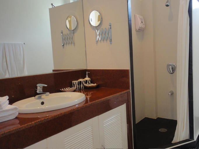 Bathroom 3, Argonauta Boracay - Boutique Hotel with Apartments and Villas, Malay