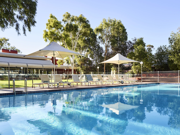Sport & Beauty 2, Desert Gardens Hotel, Petermann-Simpson