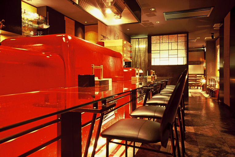 Food & Drinks 2, Minatokan, Kami