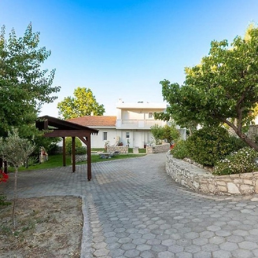 Rafkos Hill Mansion, Crete