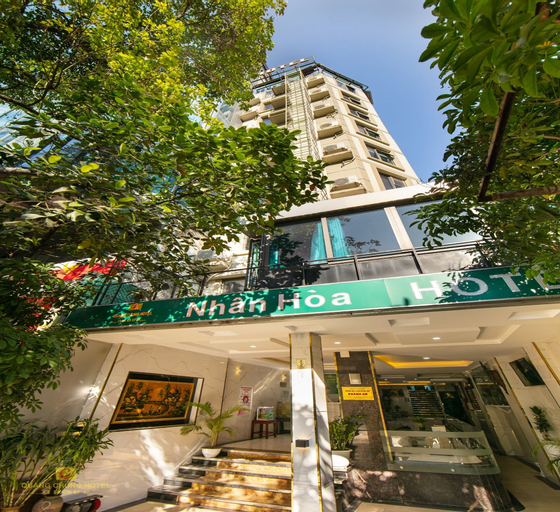 Nhan Hoa Hotel, Thanh Xuân
