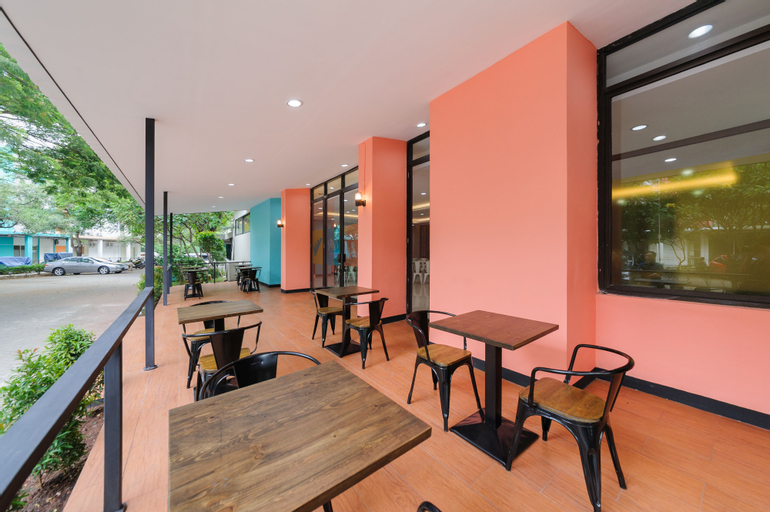 Others 5, Sans Hotel The Green Bekasi by RedDoorz, Bekasi