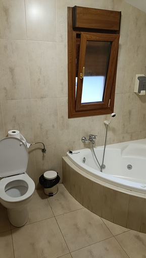 Bathroom 4, Habitaciones asador el puente, Vizcaya