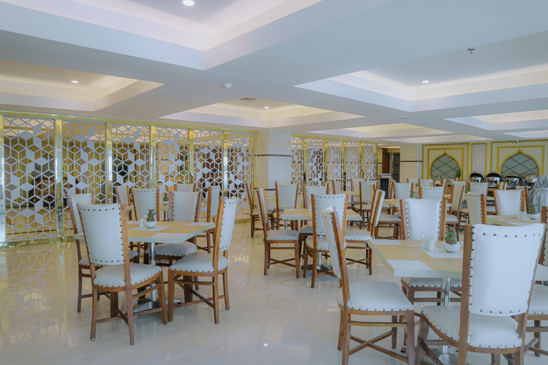 Food & Drinks 5, Qin Hotel Banjarbaru, Banjarbaru