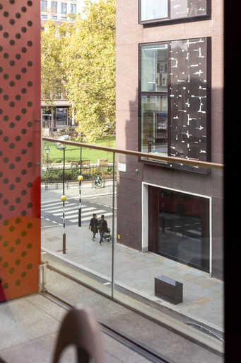Others 5, Designer Apartment in Mayfair, London