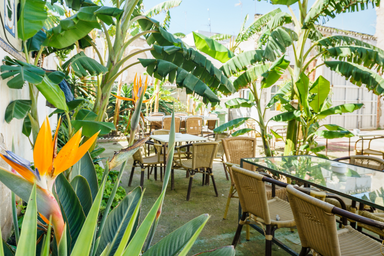 Food & Drinks, Hotel Carlos V by Vivere Stays, Cádiz