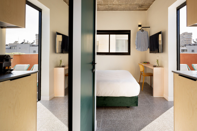 Bedroom 3, Savanna Dizengoff - Smart Hotel by Loginn Tel Aviv