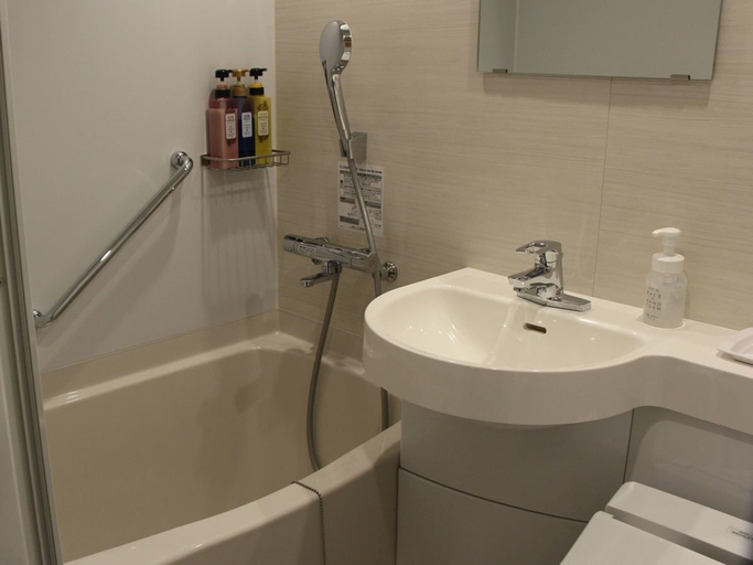 Bathroom 5, Matsue Urban Hotel, Matsue