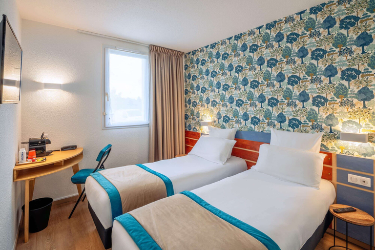 Bedroom 3, Sure Hotel by Best Western Sarlat-la-Caneda, Dordogne