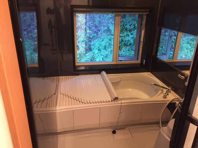 Bathroom 4, Ryokan Yamaichi, Wakkanai