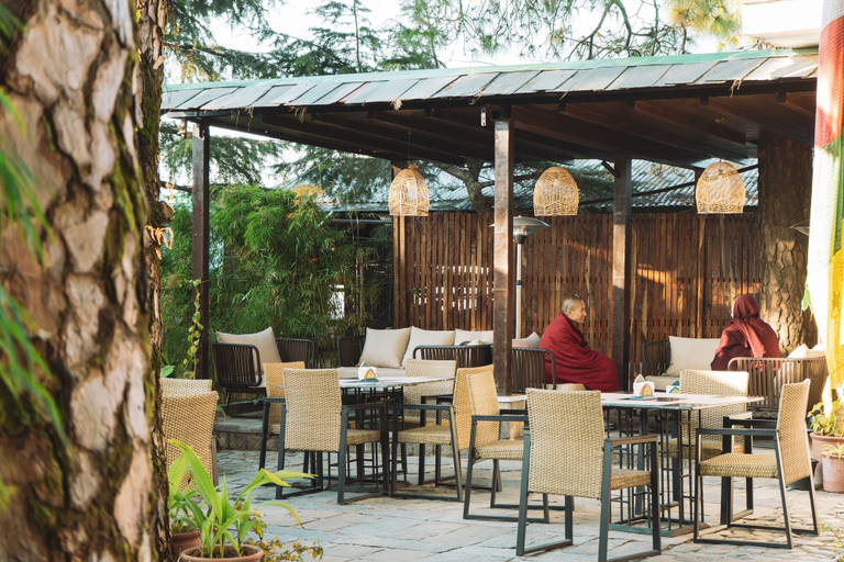 Food & Drinks, Chonor House, Kangra