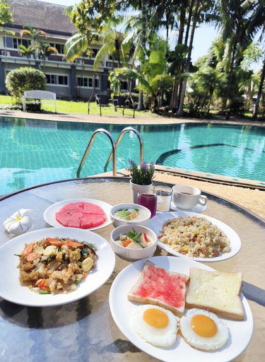 Food & Drinks 5, The Space Airport Hotel Chiang Rai, Muang Chiang Rai