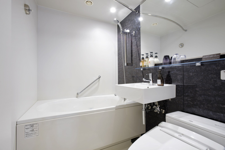 Bathroom 4, Takamatsu Park Hotel, Takamatsu