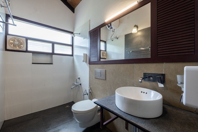 Bathroom 4, Avadale Munnar - Stag Groups Not Allowed, Idukki