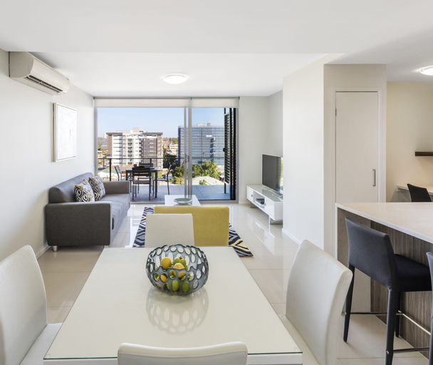 Dining Room 1