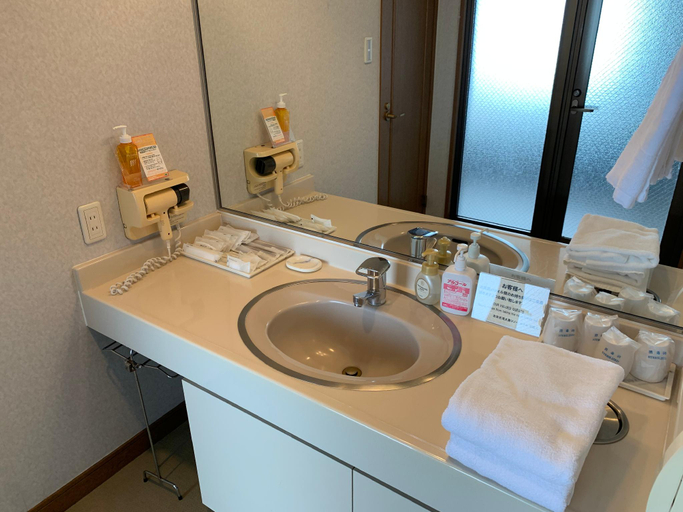 Bathroom 3, Shibushiwan Daikoku Resort Hotel, Shibushi