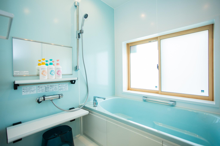 Bathroom, Villa Akabana Building B, Miyakojima